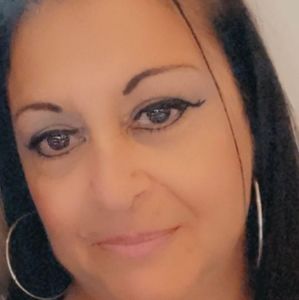 Meet your Posher, Francine